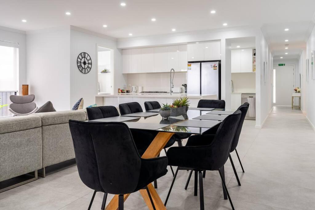 Narellan Neat 4 Bedroom In Catherine Fields מראה חיצוני תמונה