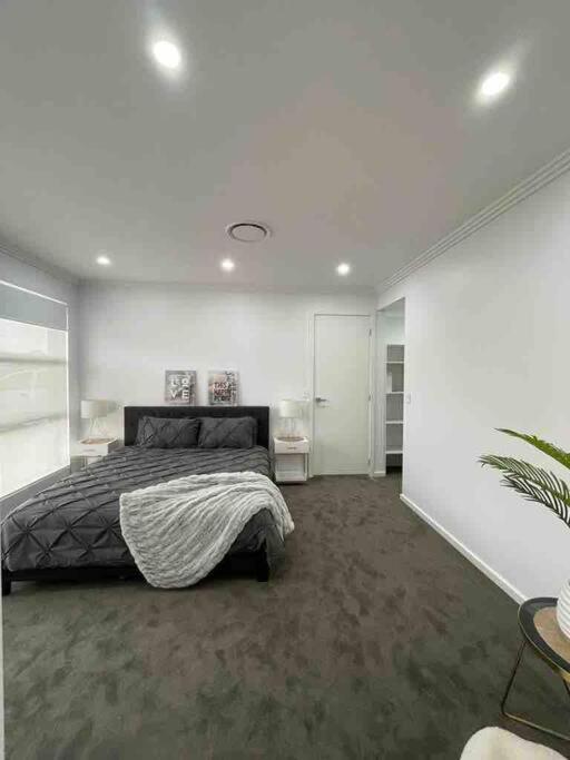 Narellan Neat 4 Bedroom In Catherine Fields מראה חיצוני תמונה