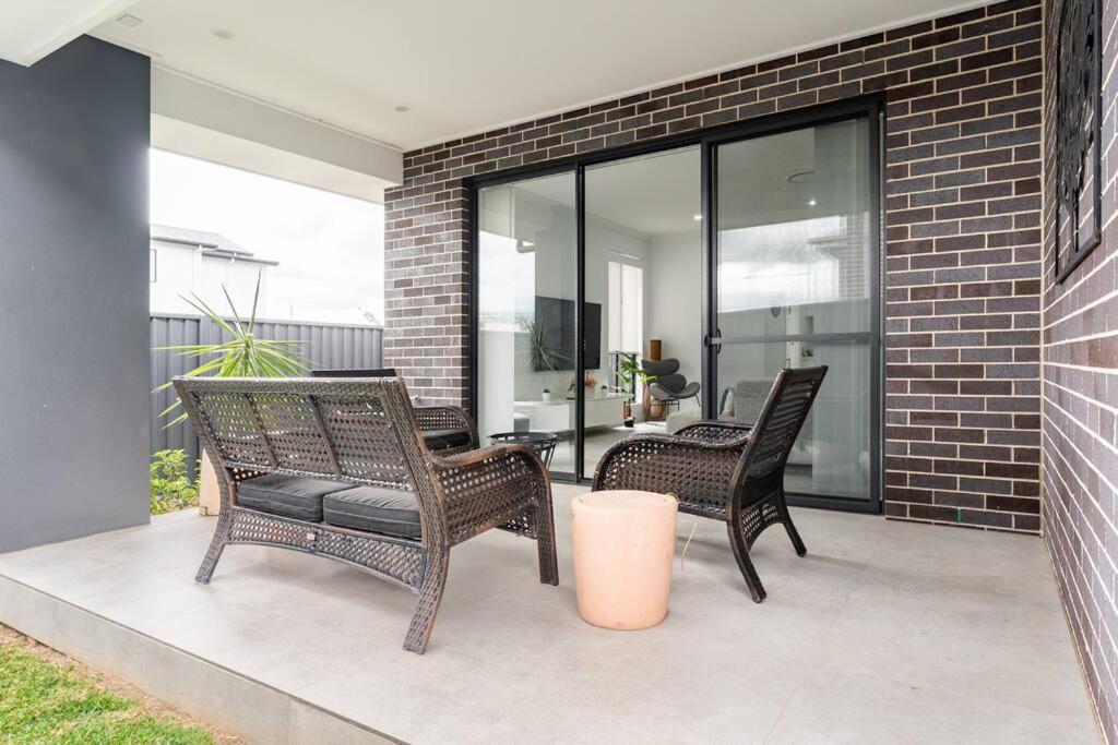 Narellan Neat 4 Bedroom In Catherine Fields מראה חיצוני תמונה